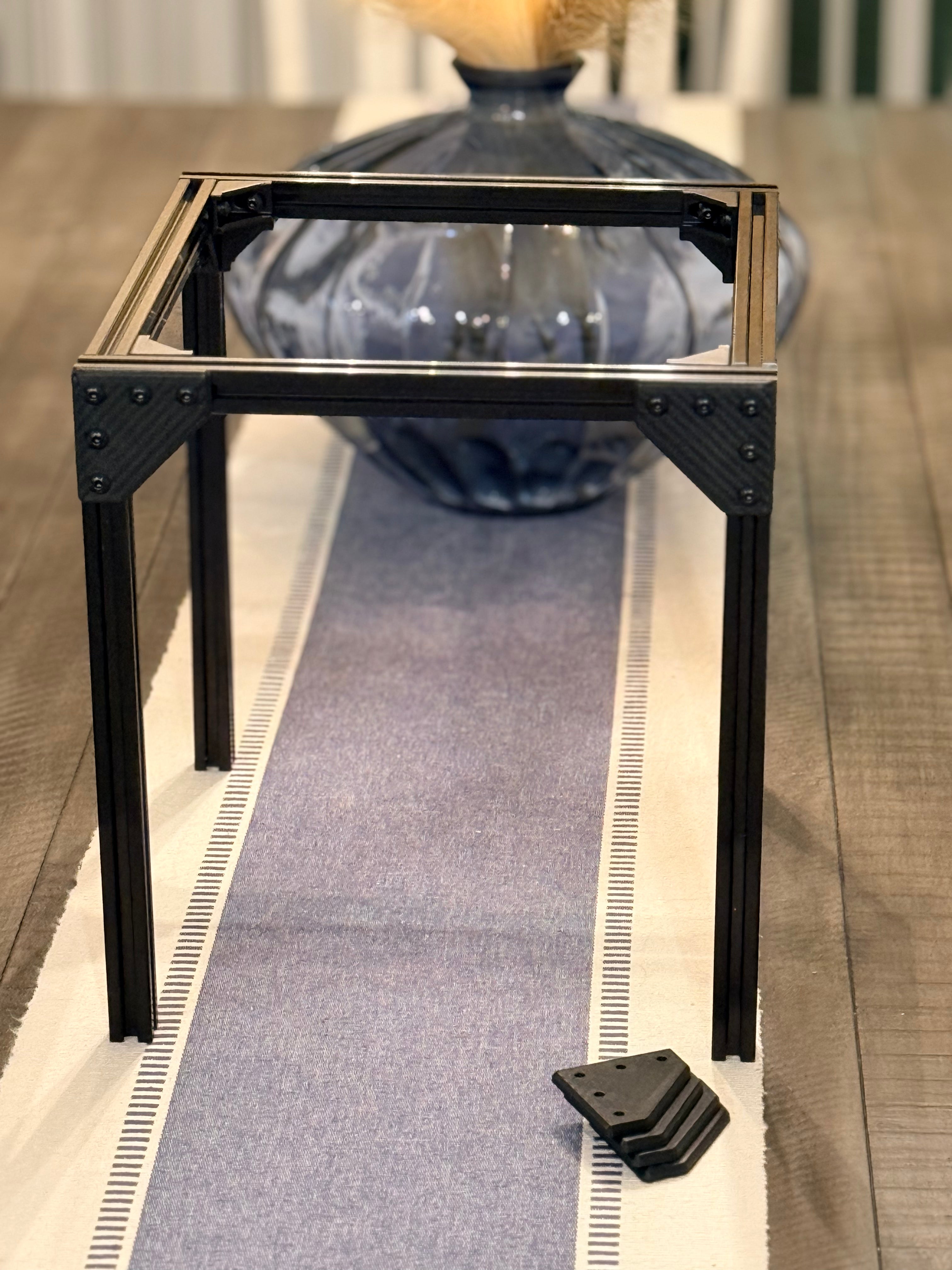 Extruded Aluminum Corner Covers