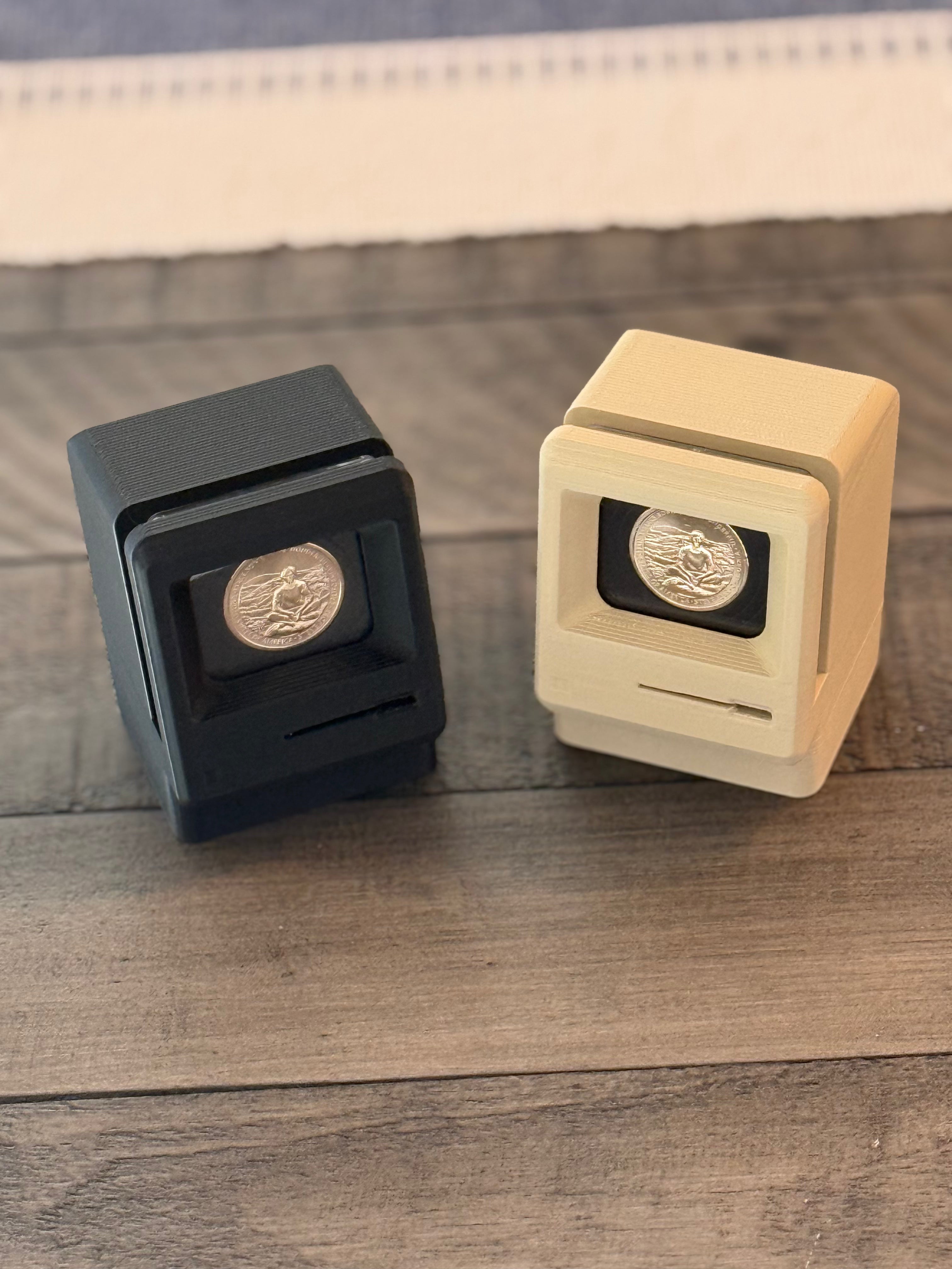 Limited Steve Jobs American Innovator 2026 California Coin Display (Tan)